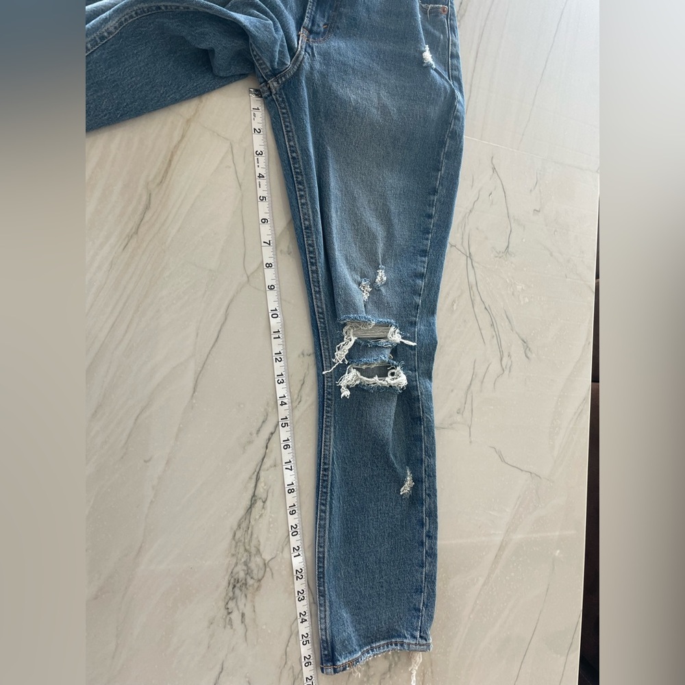 Women’s ABERCROMBIE & FITCH NWT The Mom High Rise  Distressed Jeans-Blue-24/00 - Picture 5 of 8